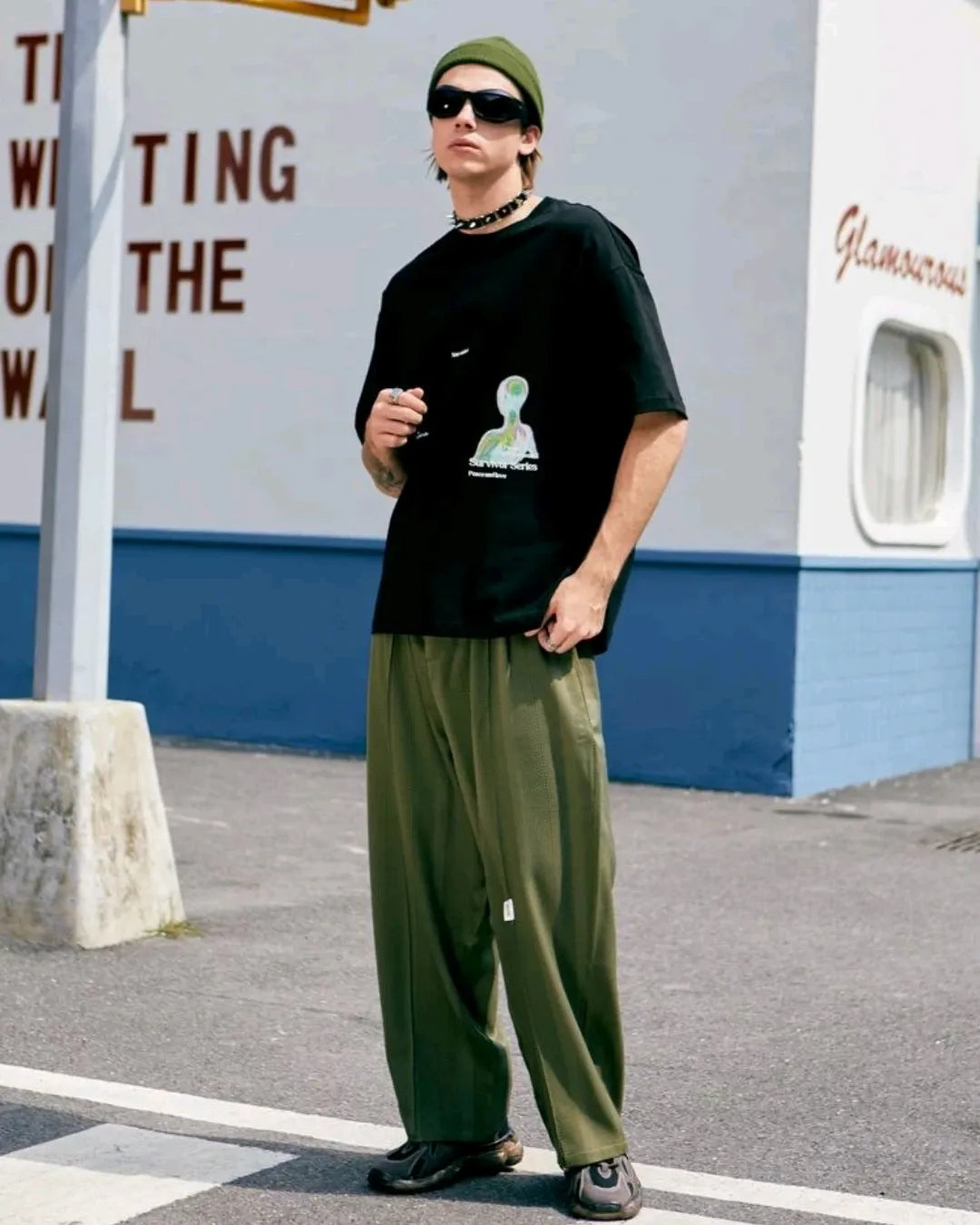 Survivor Graphic Oversized Tee