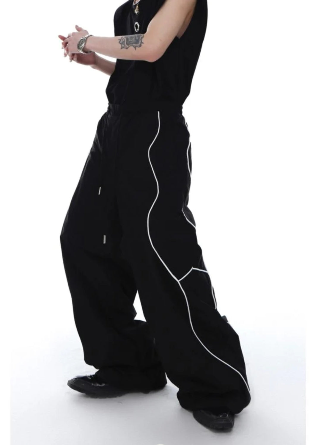 Reflective wide trouser