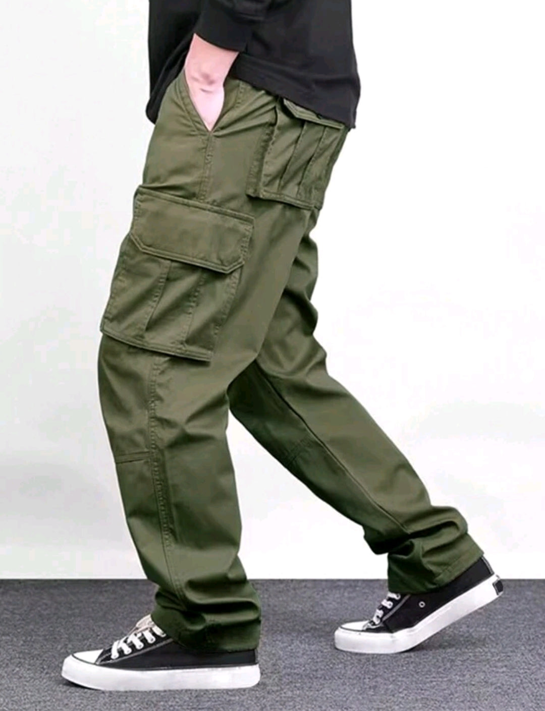 6 Pocket Cargo