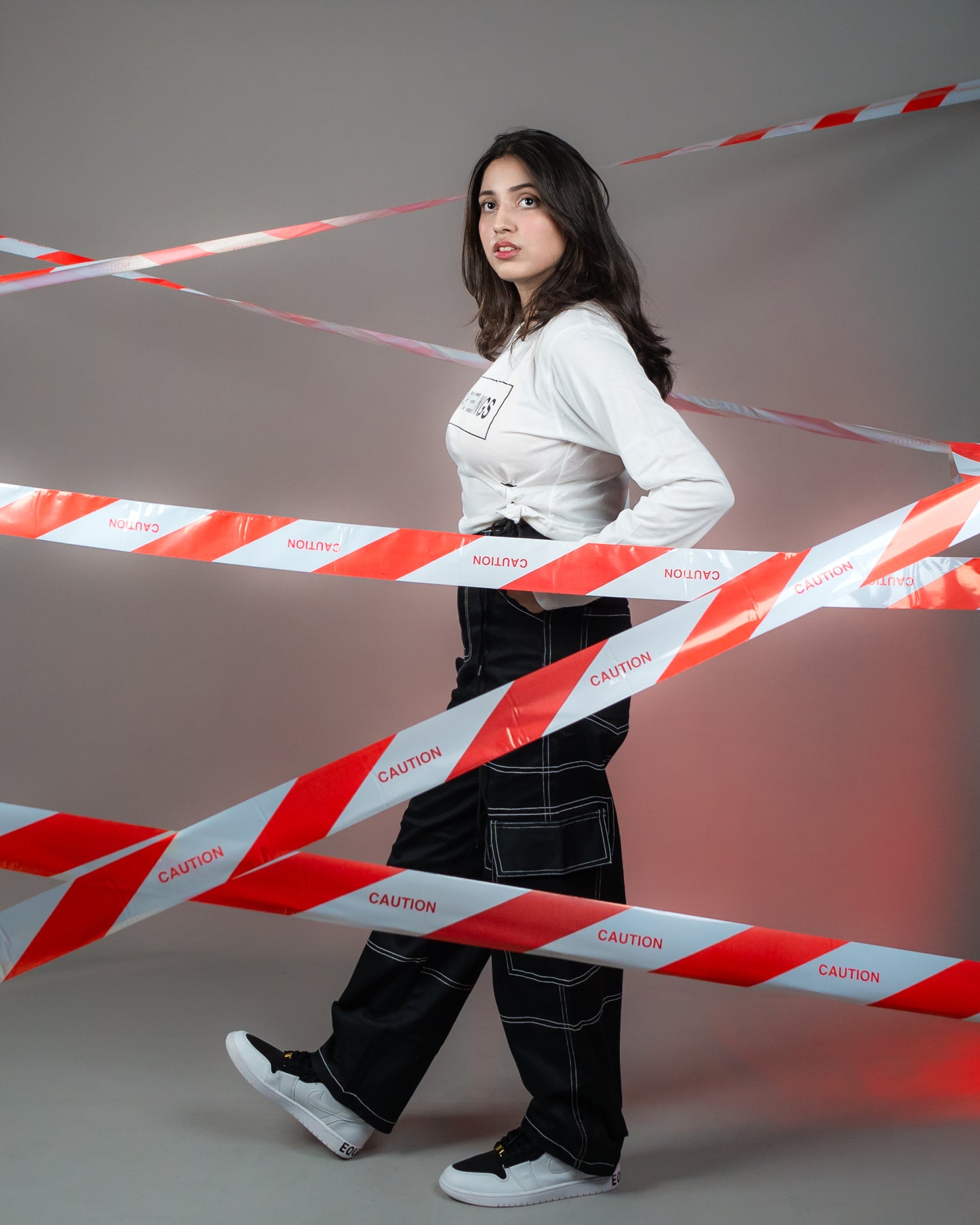 Contrast wide leg cargo pants