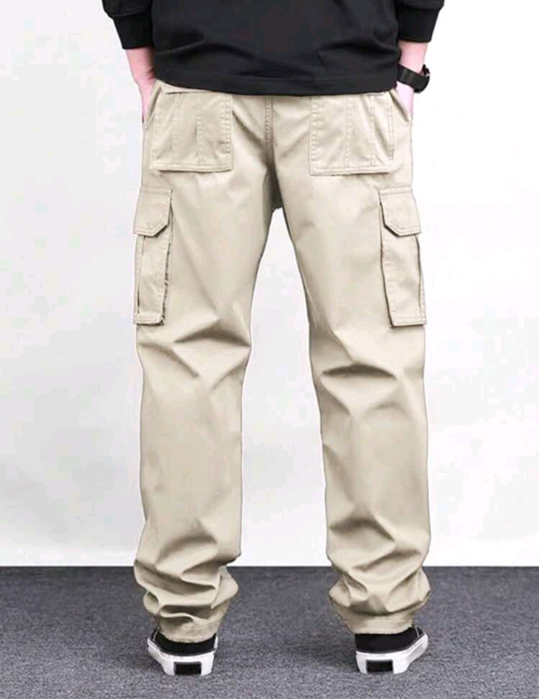 6 Pocket Cargo