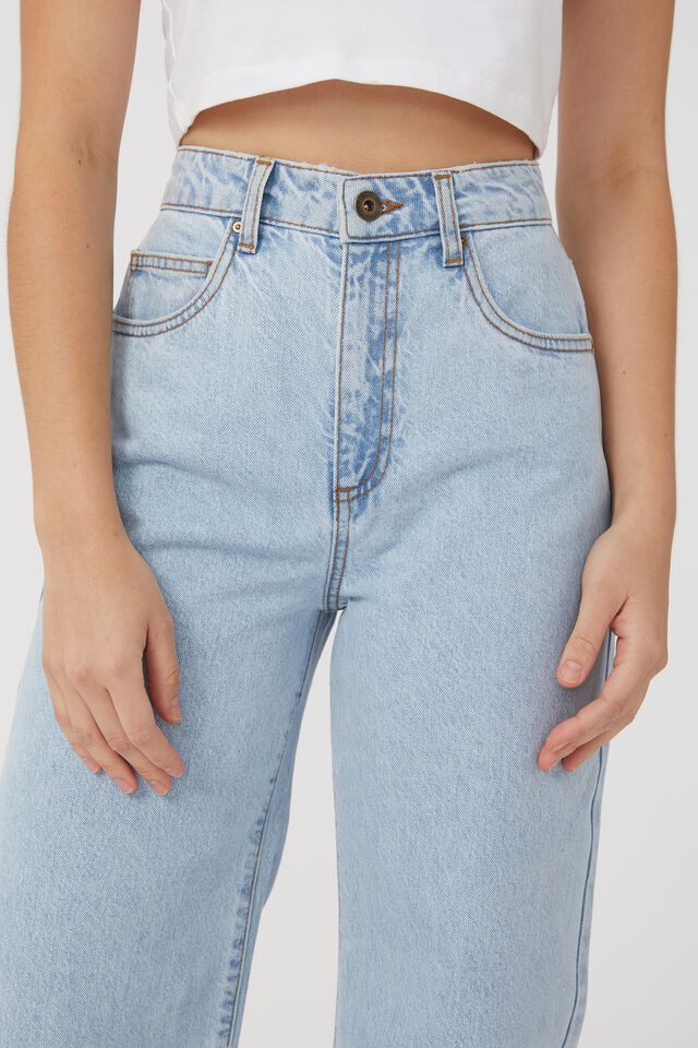 High waist Straight Leg Ice blue jeans