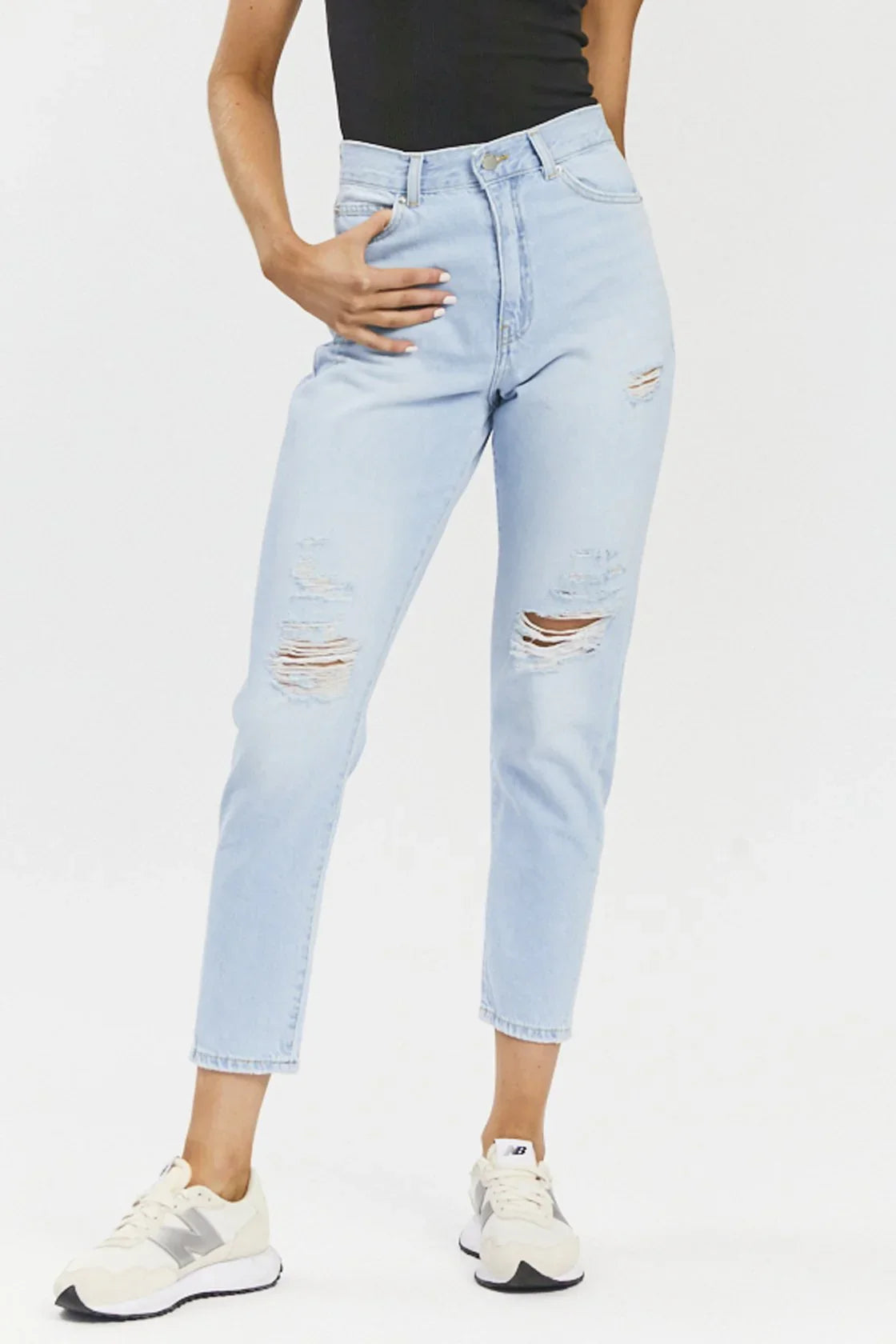 Distressed Mom jeans