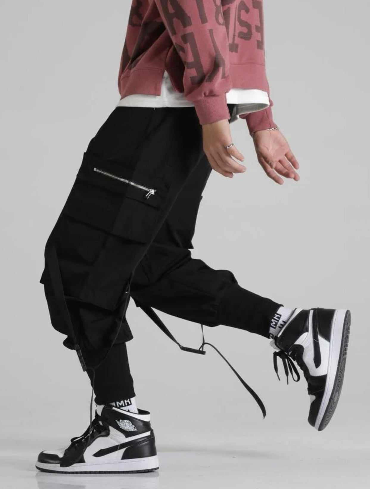 Men Flap Pocket Buckle Cargo Pants