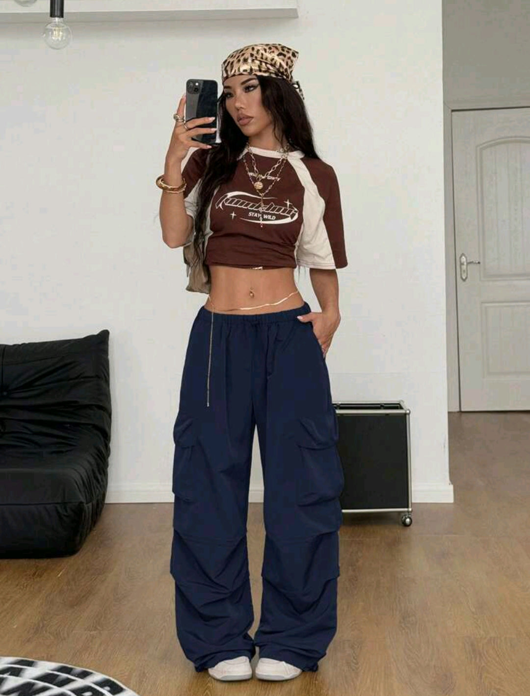 Wide leg pleated cargo