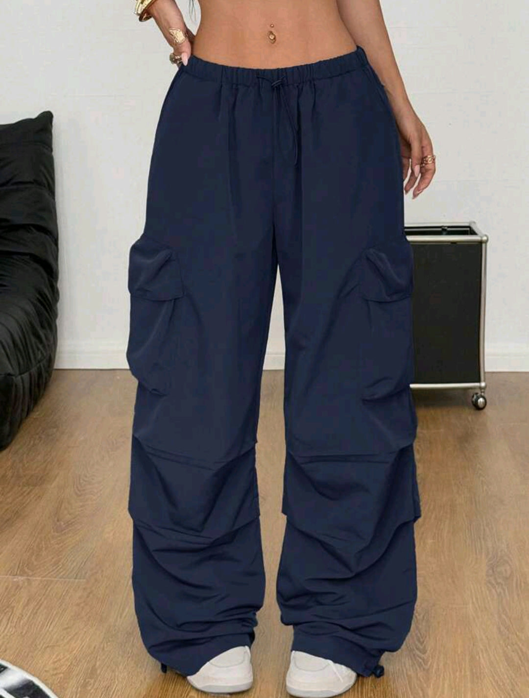 Wide leg pleated cargo