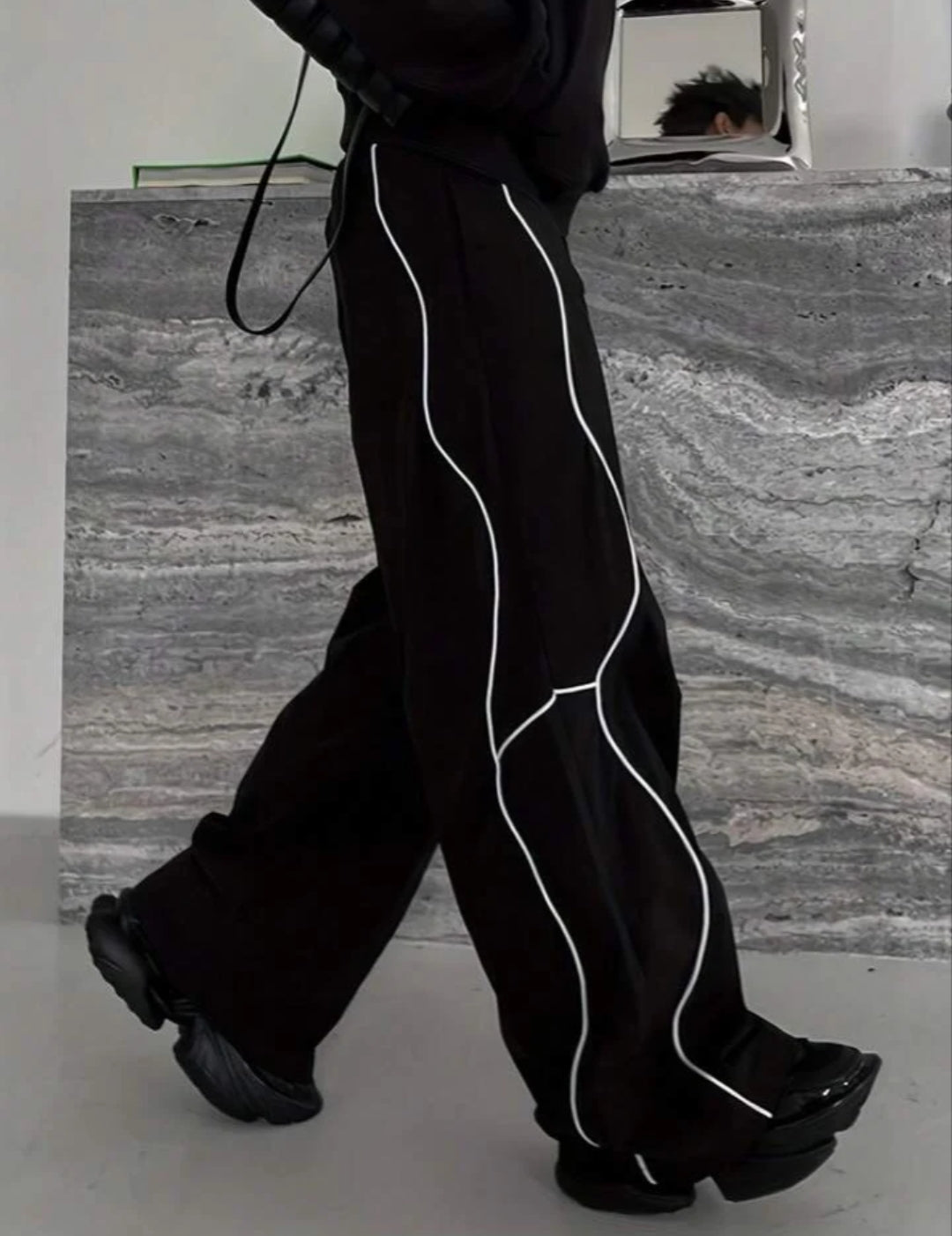 Reflective wide trouser