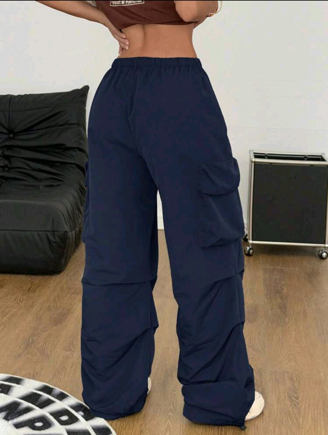Wide leg pleated cargo